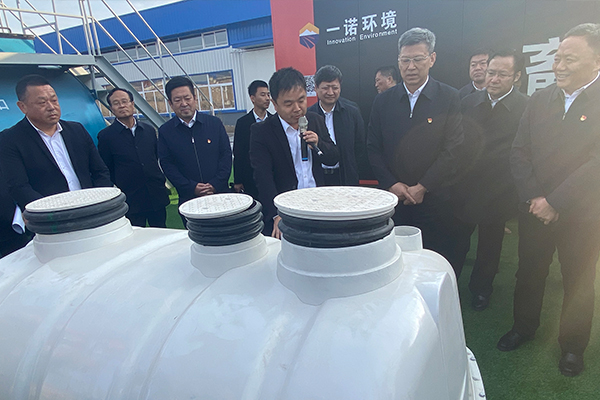 赤峰市党政考察团莅临开云app官方在线入口进行参观考察